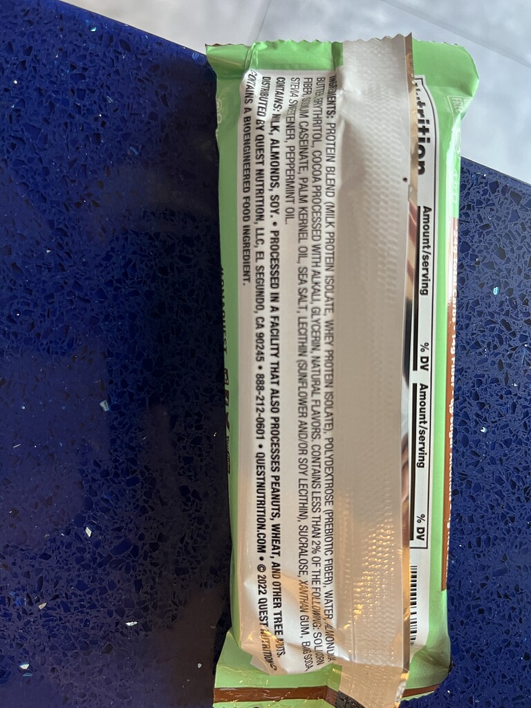 Quest protein bar mint chocolate chunk Pesach Ohel Torah